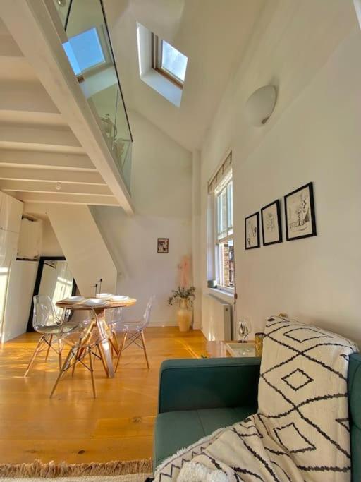 Shoreditch Loft Apartment *